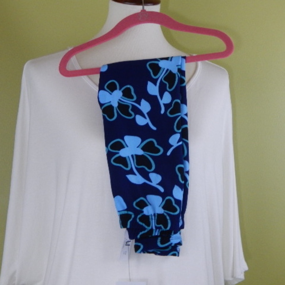 Kids Leggings Blue Green Four Leaf Clovers - Picture 2 of 2